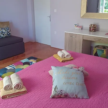 Amazing In Rabac With Wifi Apartmán *
